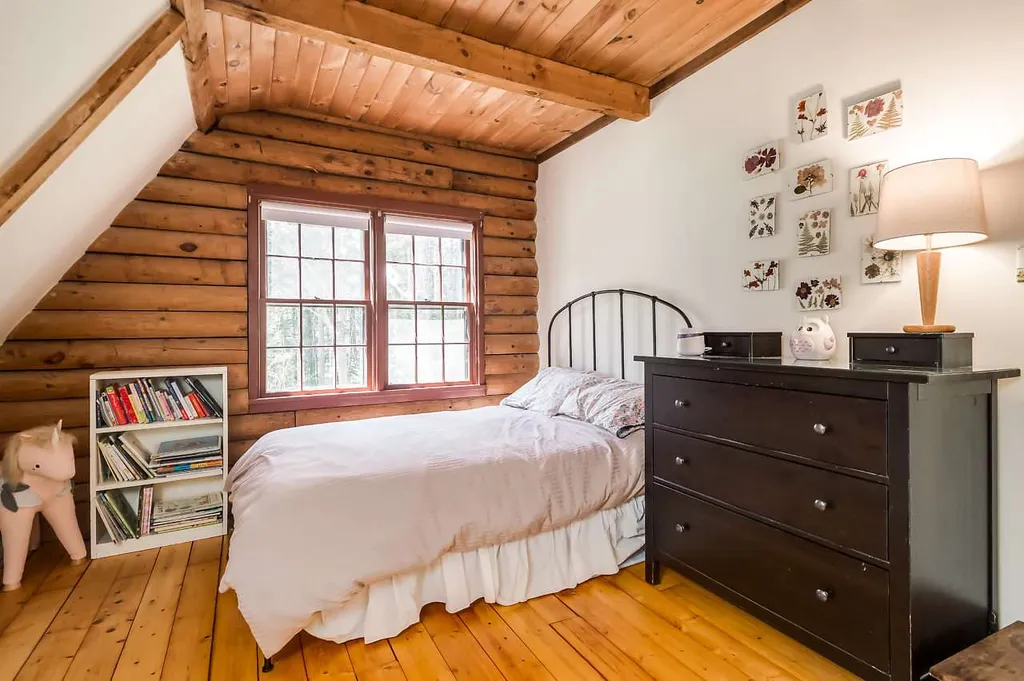 85 Guinea Road Berwick ME 03901