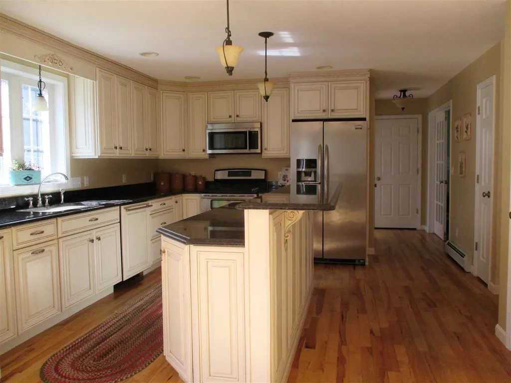 35 Boulder Drive Barrington NH 03825