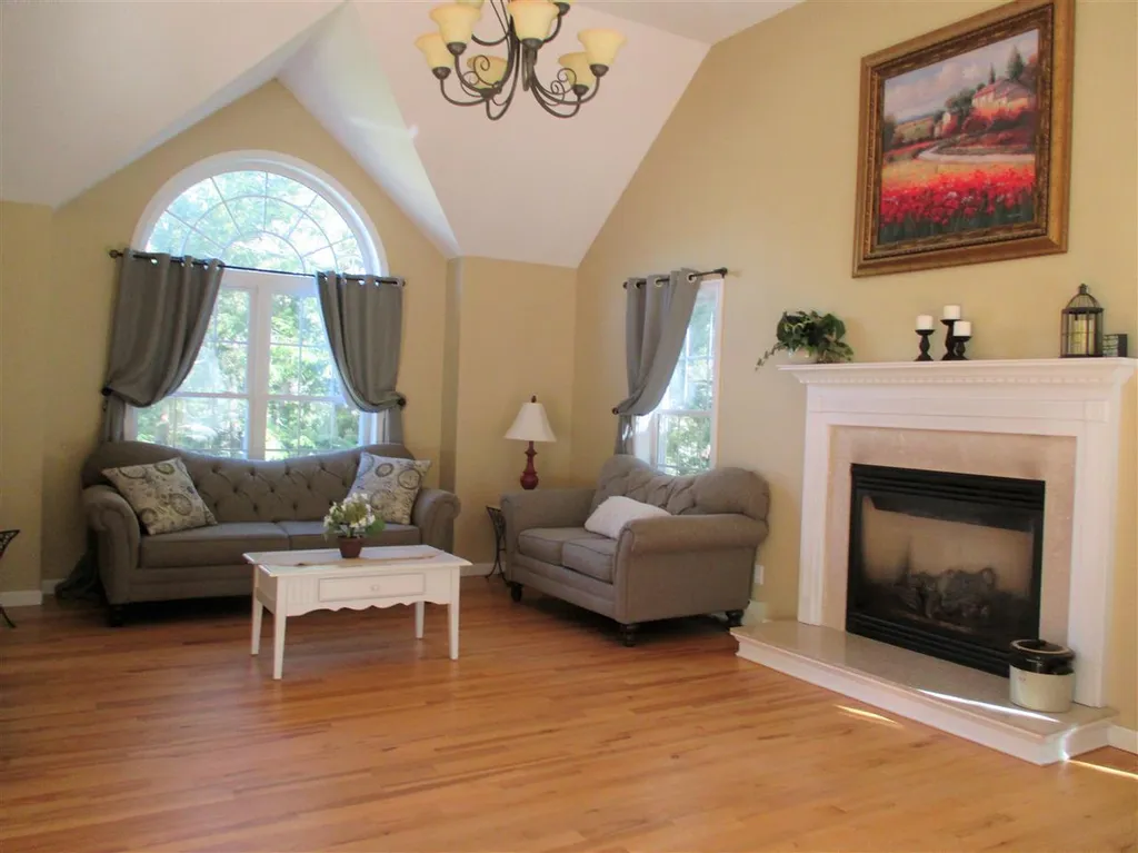 35 Boulder Drive Barrington NH 03825
