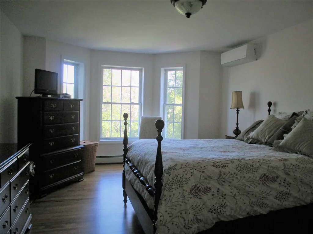 35 Boulder Drive Barrington NH 03825