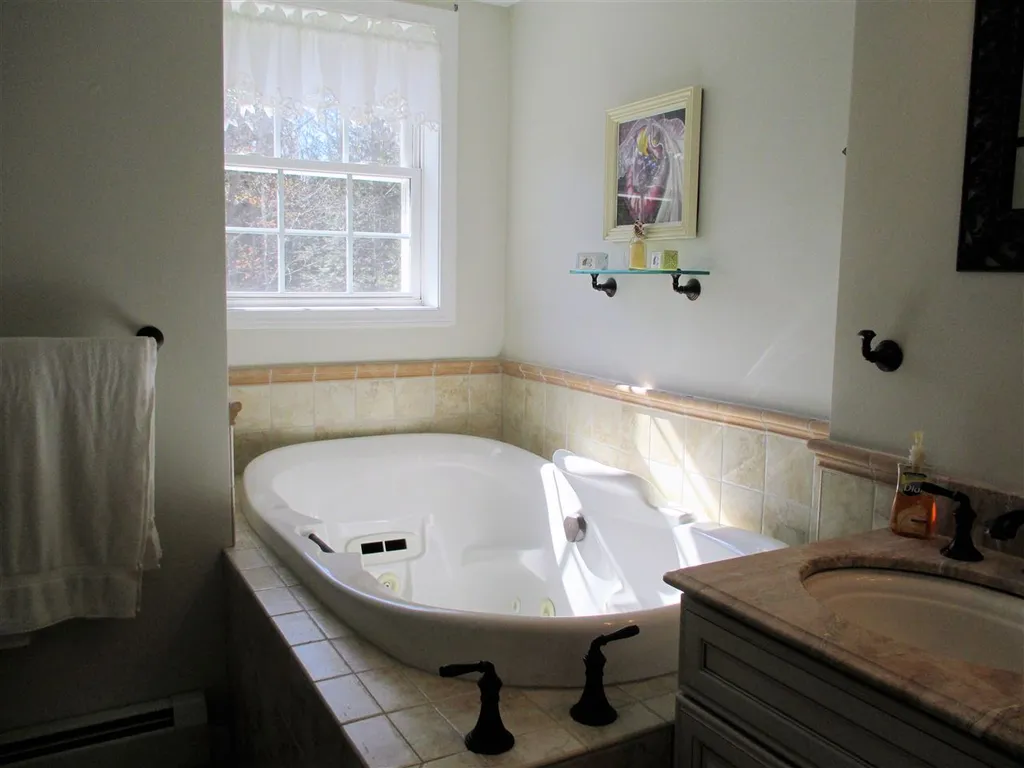 35 Boulder Drive Barrington NH 03825