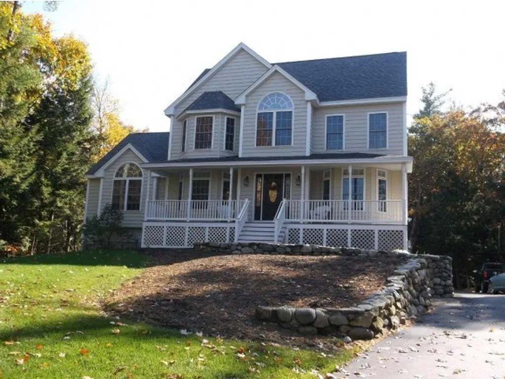 35 Boulder Drive Barrington NH 03825