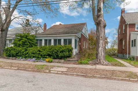 11 Grand Avenue Nashua NH 03060