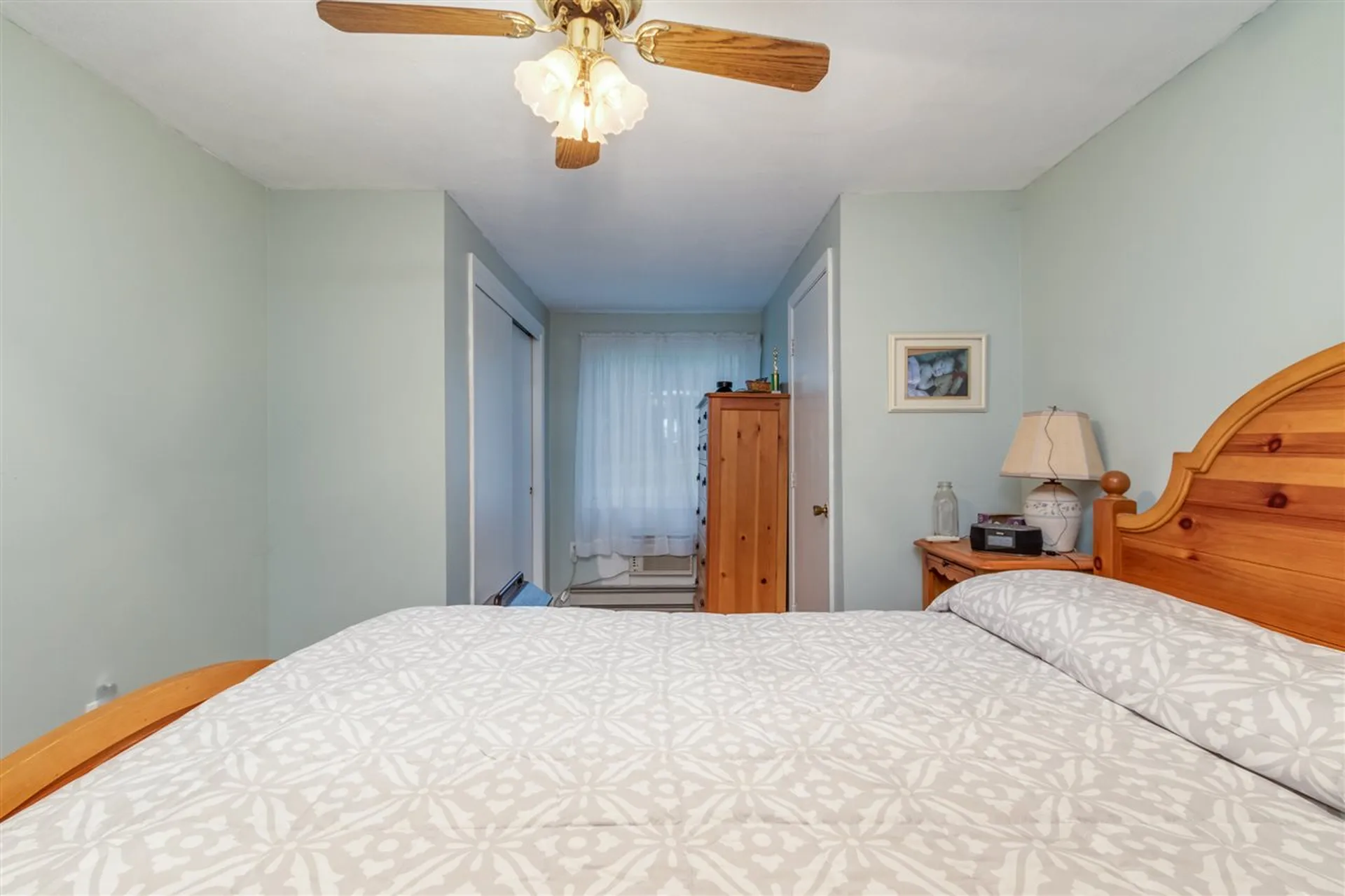 73 Old Nashua Road Londonderry NH 03053