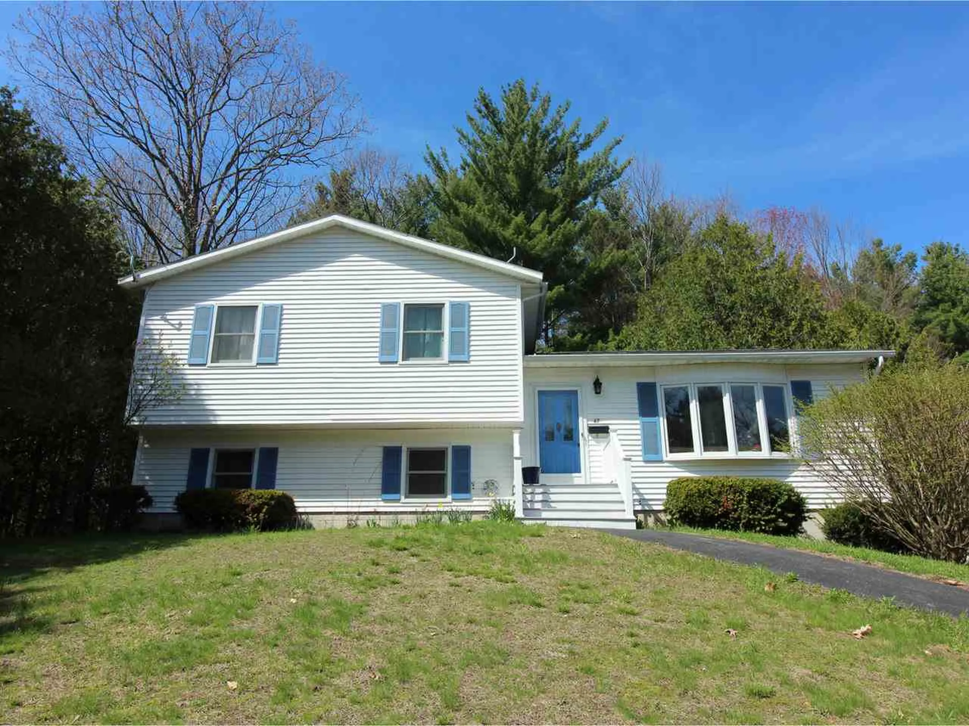 47 Logwood Circle Essex VT 05452