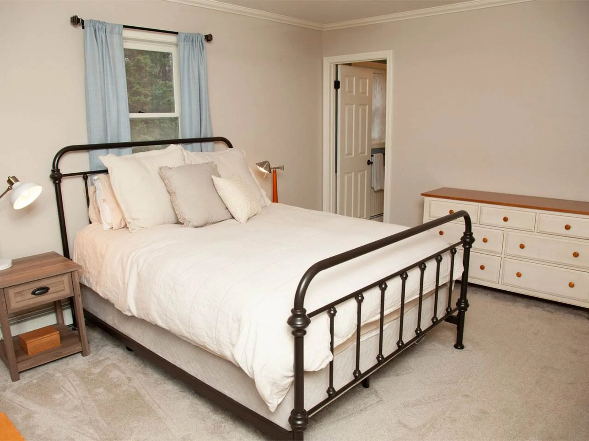 47 Logwood Circle Essex VT 05452