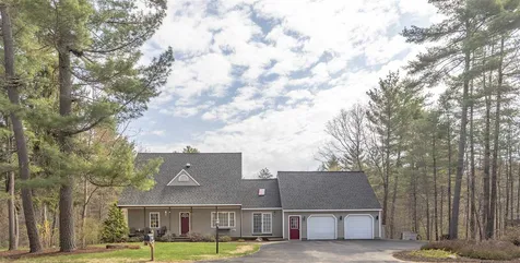 109 S Village Road Loudon NH 03307