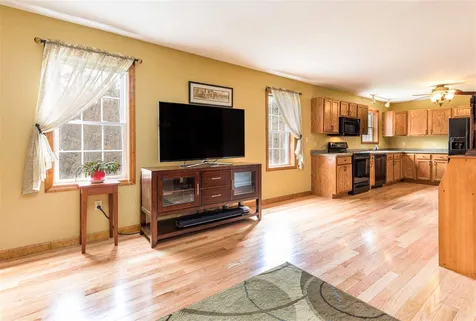 109 S Village Road Loudon NH 03307