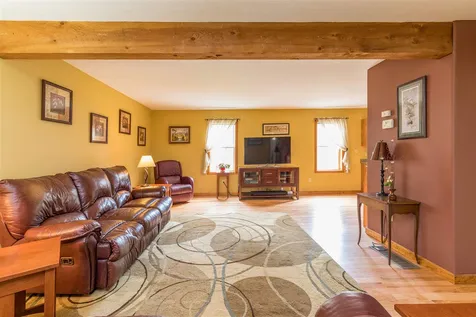109 S Village Road Loudon NH 03307