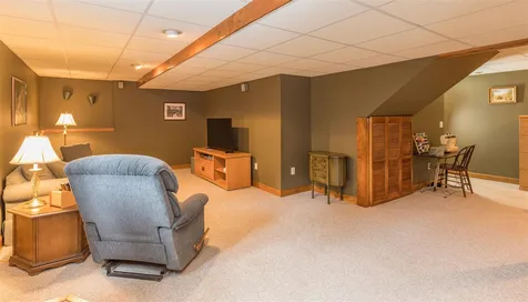 109 S Village Road Loudon NH 03307