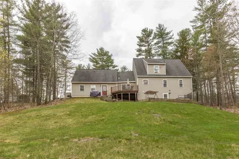 109 S Village Road Loudon NH 03307