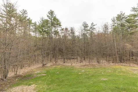 109 S Village Road Loudon NH 03307