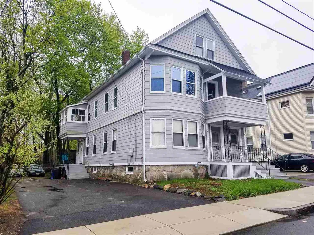 168-170 Oakland Avenue Methuen MA 01844