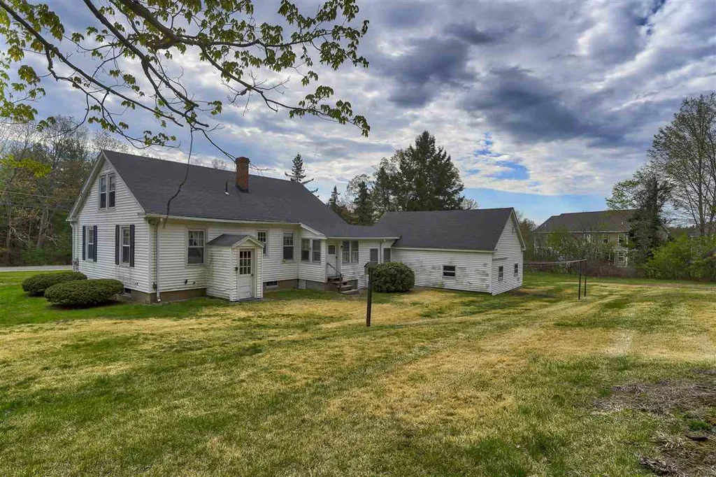64 Mammoth Road Windham NH 03087