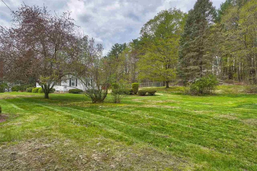 64 Mammoth Road Windham NH 03087