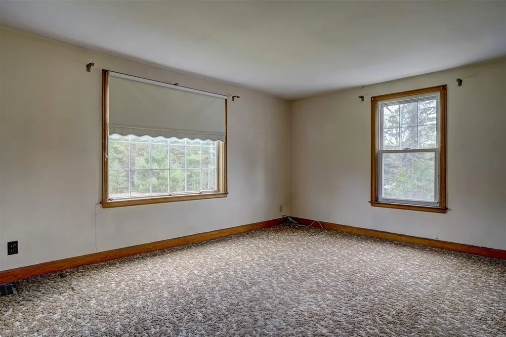 64 Mammoth Road Windham NH 03087