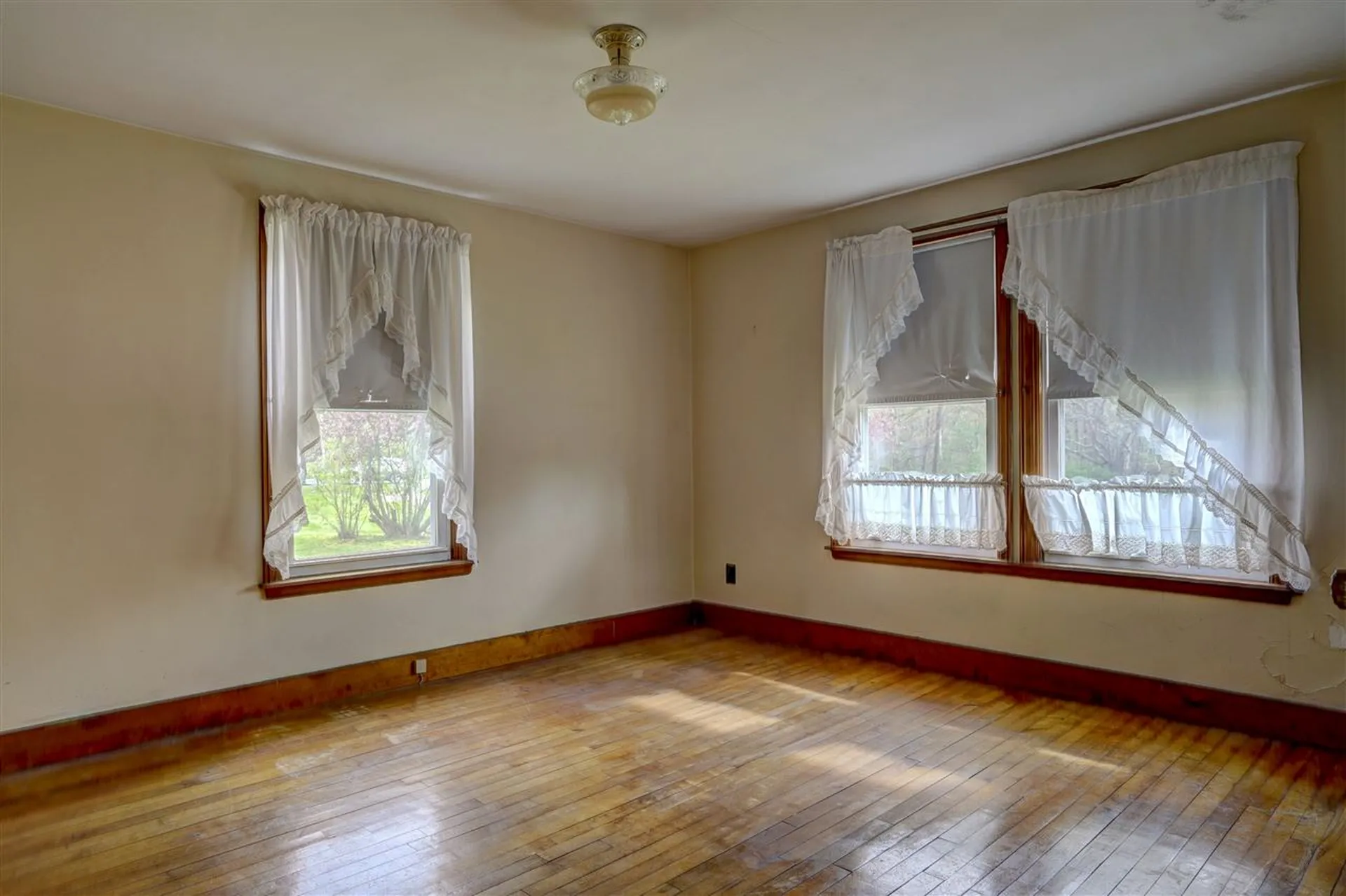 64 Mammoth Road Windham NH 03087