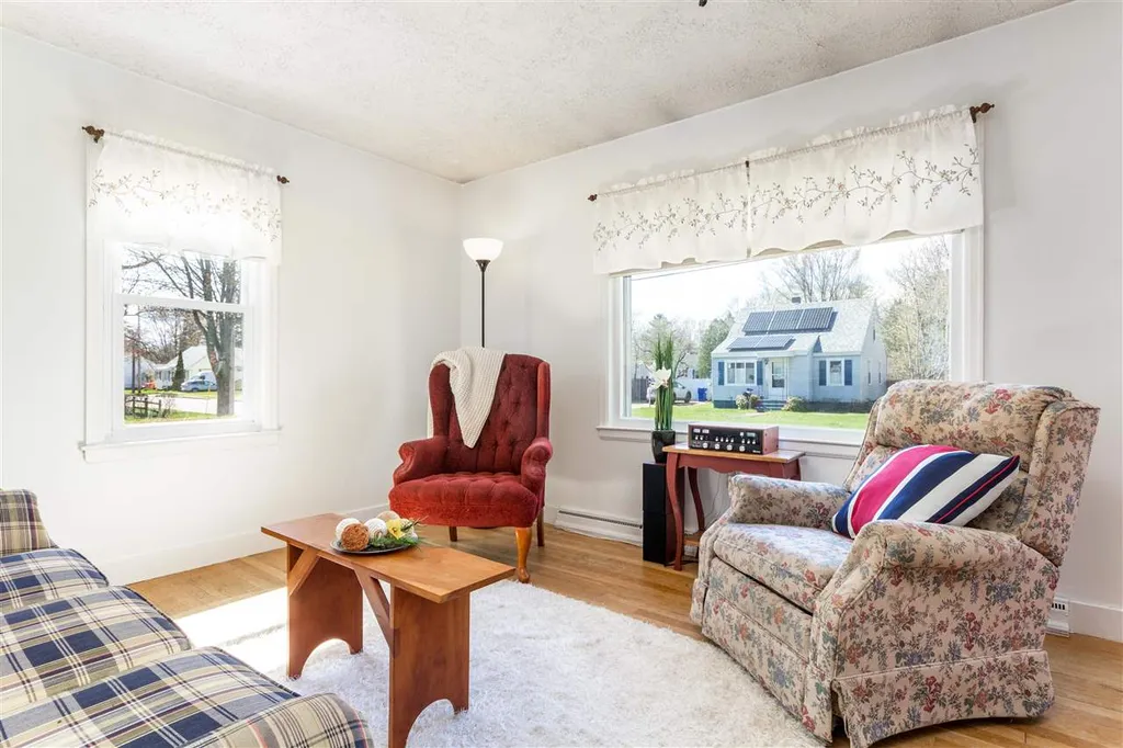 53 Pennington Drive Burlington VT 05408