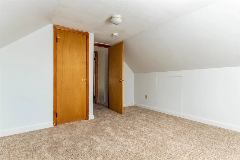 53 Pennington Drive Burlington VT 05408