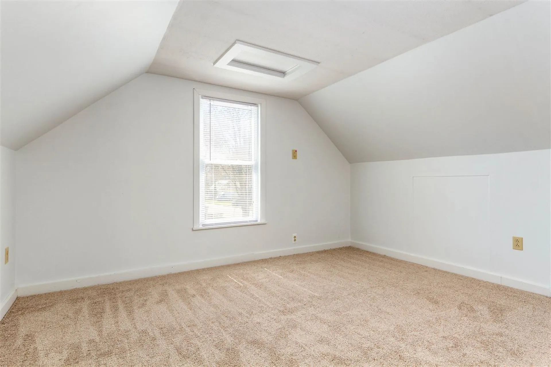 53 Pennington Drive Burlington VT 05408