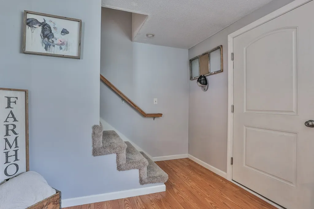 25-27 Townhouse Road Allenstown NH 03275
