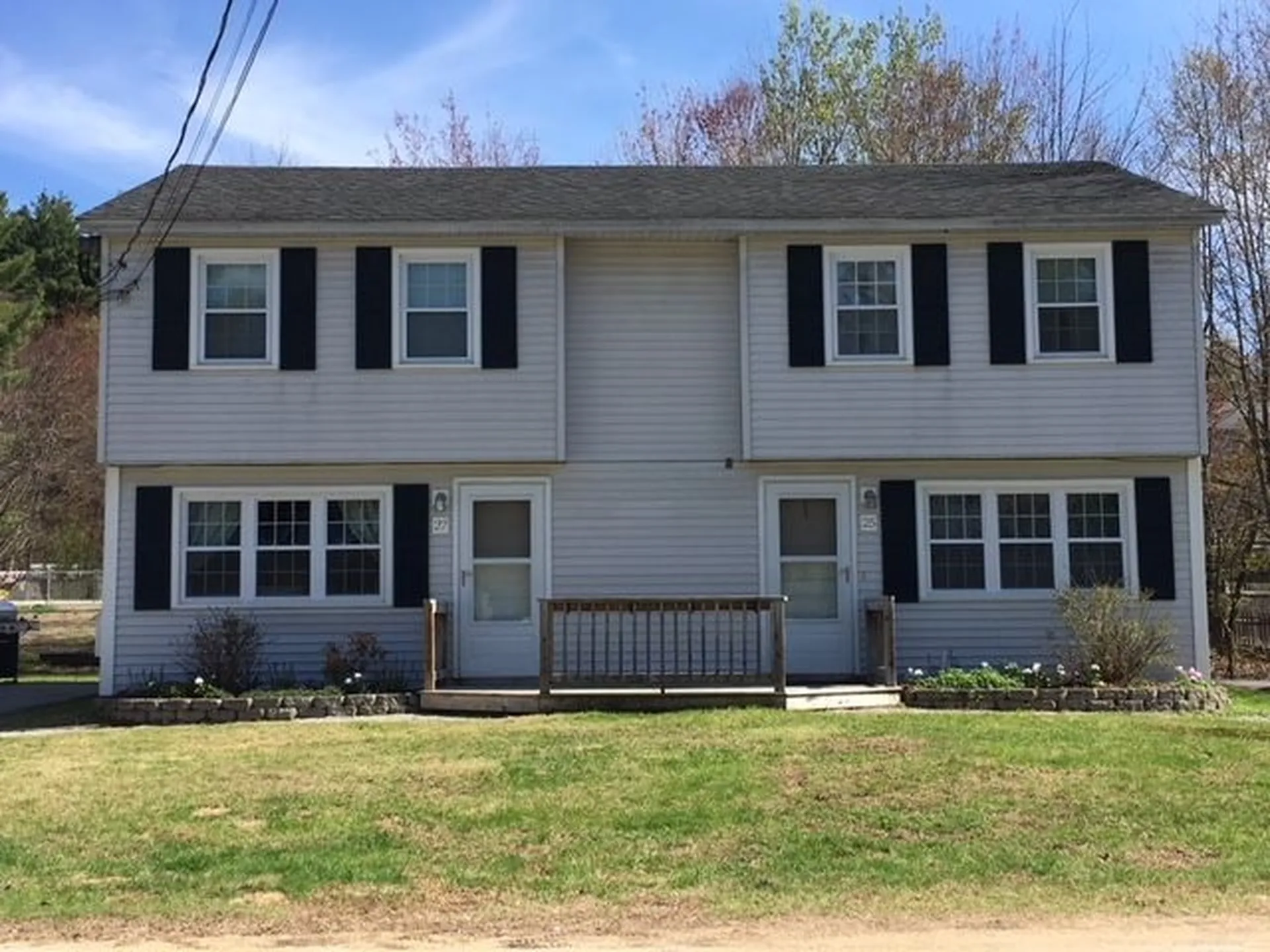 25-27 Townhouse Road Allenstown NH 03275