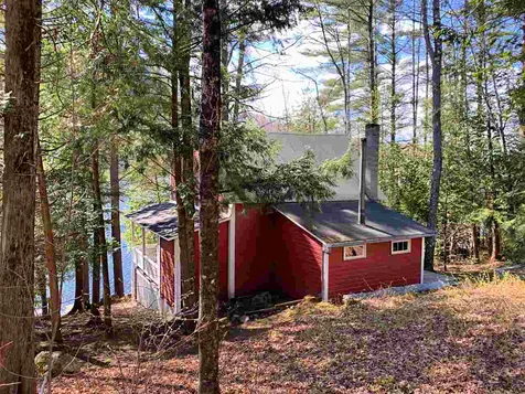 2496 Roy Mountain Road Barnet VT 05821
