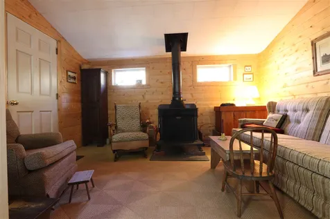 2496 Roy Mountain Road Barnet VT 05821