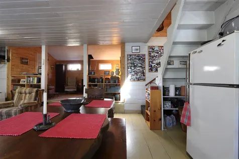 2496 Roy Mountain Road Barnet VT 05821