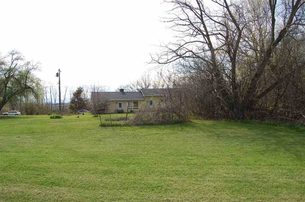 1801 Spear Street Charlotte VT 05445