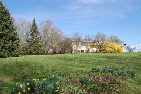 1801 Spear Street Charlotte VT 05445