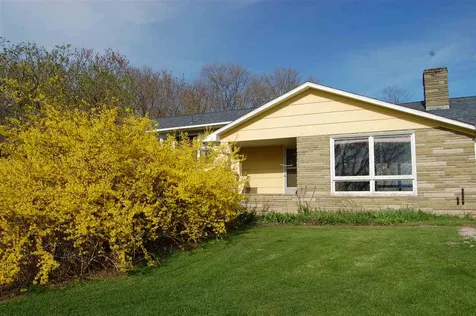 1801 Spear Street Charlotte VT 05445