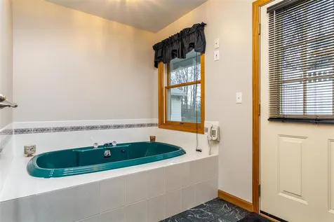 11 Heath Street South Burlington VT 05403