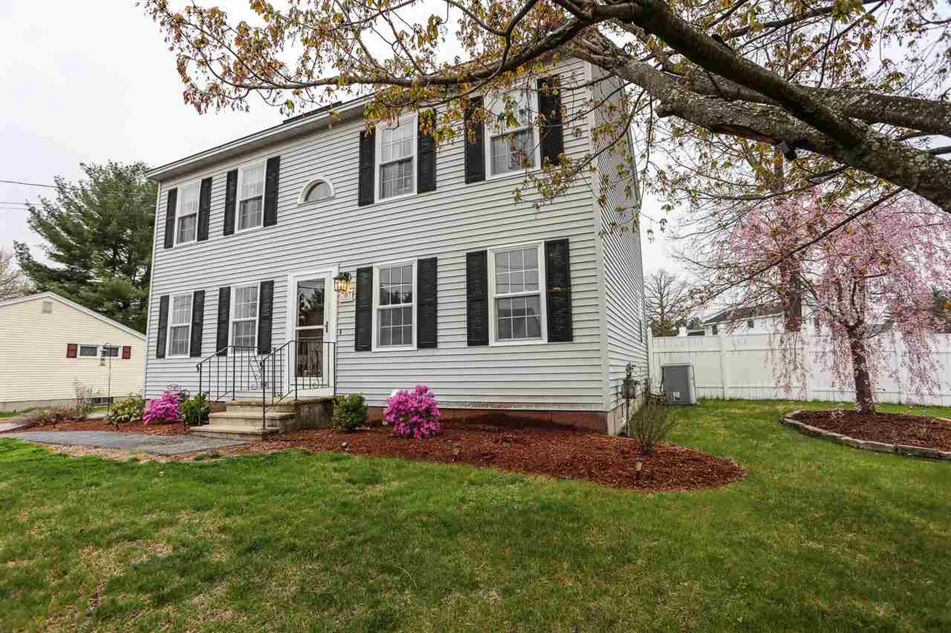 707 Brent Street Manchester NH 03103