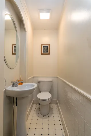 11 Crestview Drive Exeter NH 03833