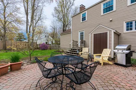 11 Crestview Drive Exeter NH 03833