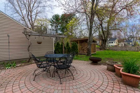 11 Crestview Drive Exeter NH 03833