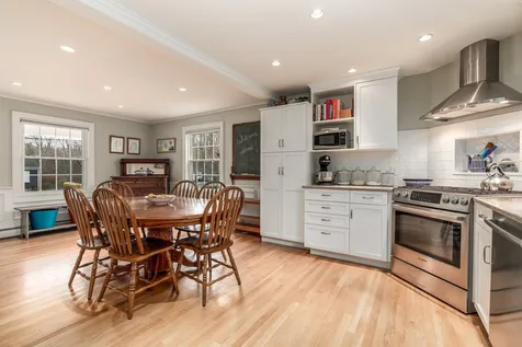 11 Crestview Drive Exeter NH 03833