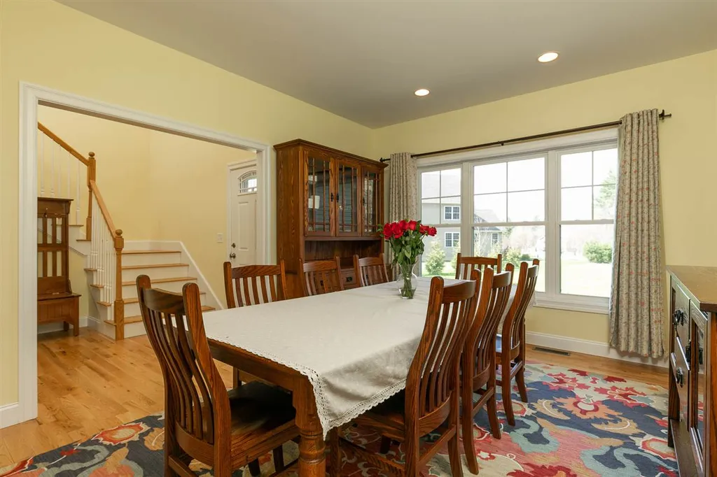 140 Boxwood Lane Dover NH 03820