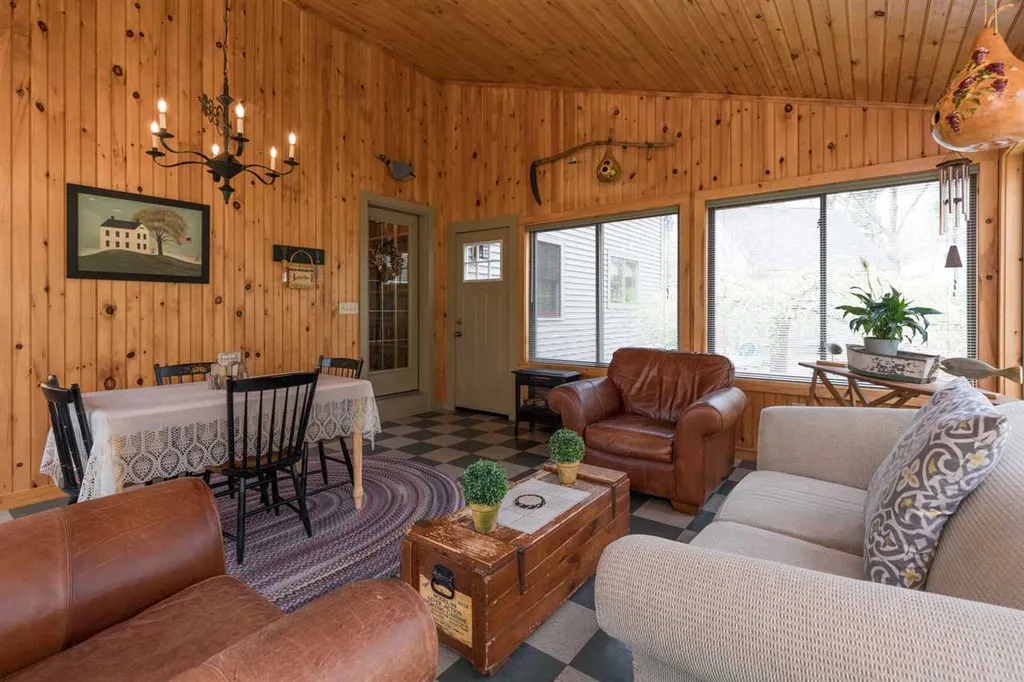 133 Brentwood Road Exeter NH 03833