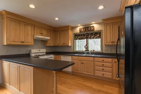 133 Brentwood Road Exeter NH 03833