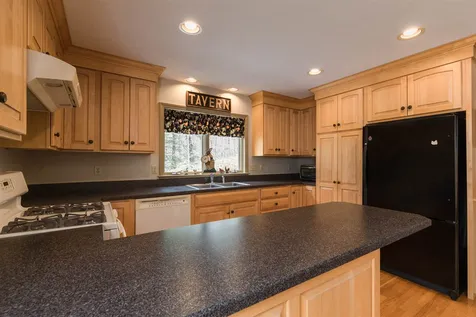 133 Brentwood Road Exeter NH 03833