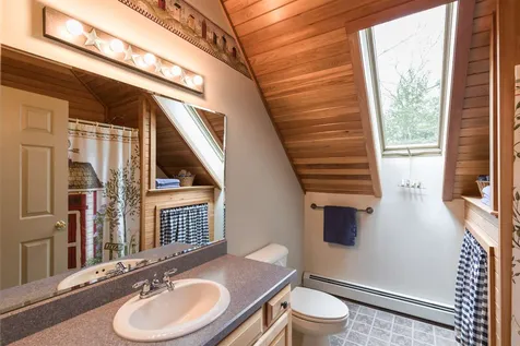 133 Brentwood Road Exeter NH 03833