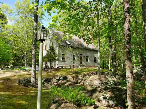 133 Brentwood Road Exeter NH 03833