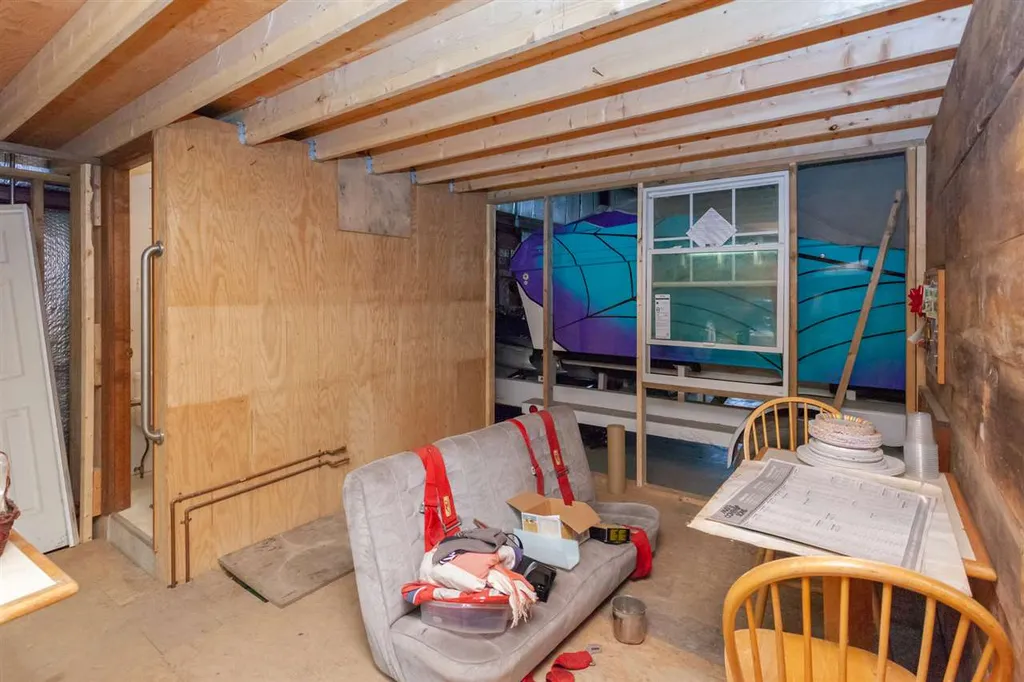 68 Lamplighter Lane Eliot ME 03903