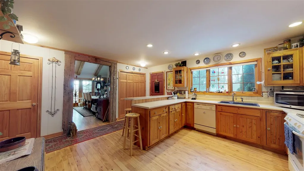 292 Coon Hill Road Colchester VT 05446