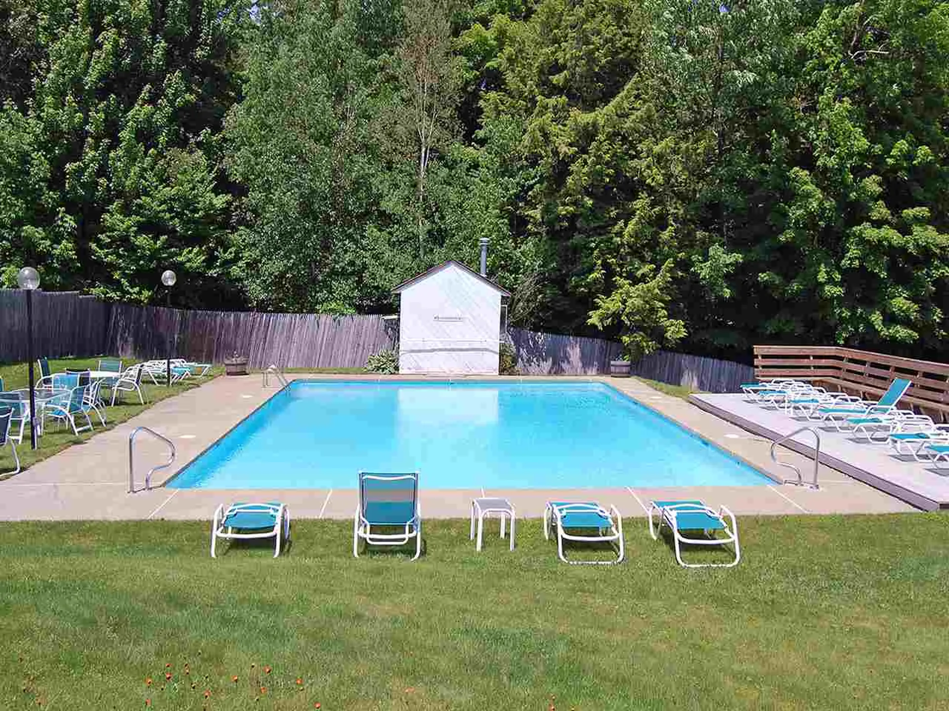 18 South Village Warren VT 05674