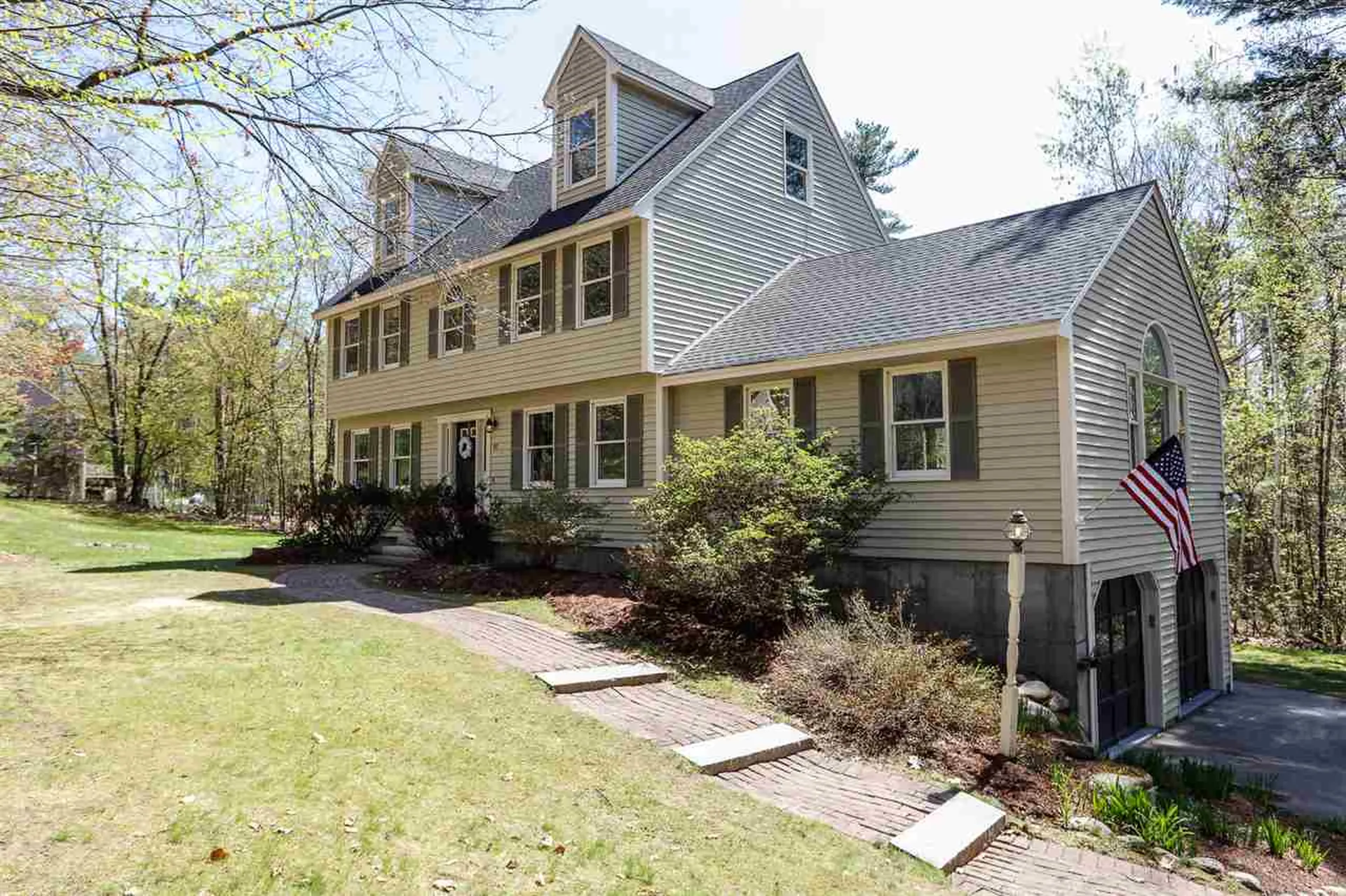 30 Parker Drive Merrimack NH 03054