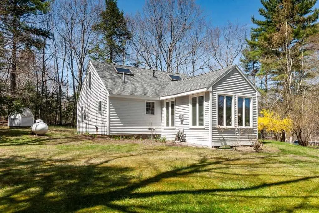 76 Bartlett Road Kittery ME 03904