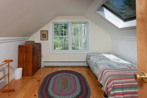 76 Bartlett Road Kittery ME 03904